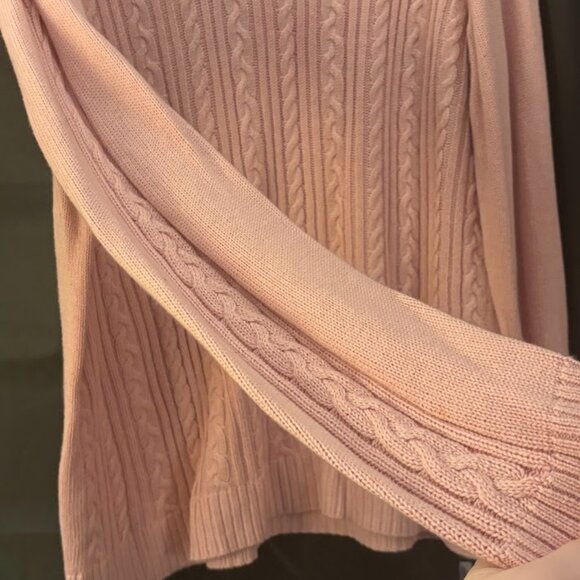 Pink cable knit sweater - Picture 2 of 4